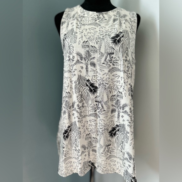 J. Jill Tops - NWT JJILL WEAREVER COLLECTION SCENIC PRINT GALL TOP